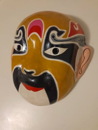 Máscara pintada a mano vintage