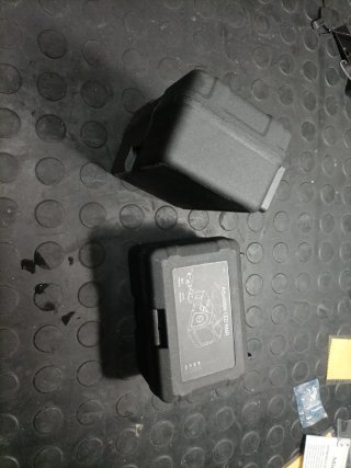 2 Cajas Plástico Airsoft Red Dot