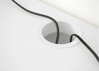IKEA- Escritorio blanco con 2 cajones.