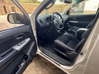 Toyota Hilux 2016