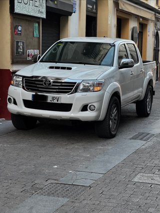 Toyota Hilux 2016