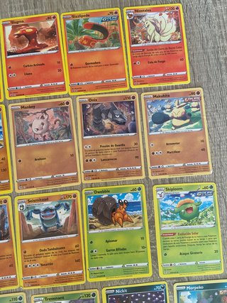 40 Cartas Pokémon Originales Español