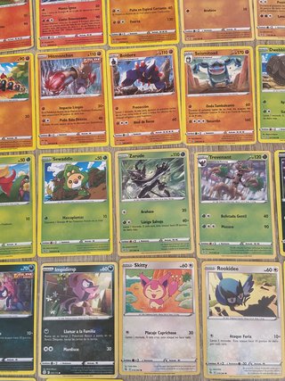 40 Cartas Pokémon Originales Español