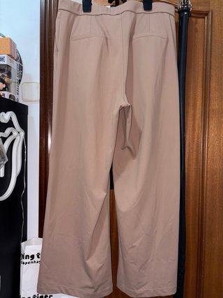 Pantalón ancho beige