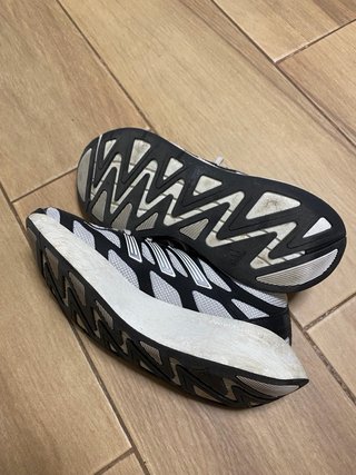 Zapatillas Adidas Aruku