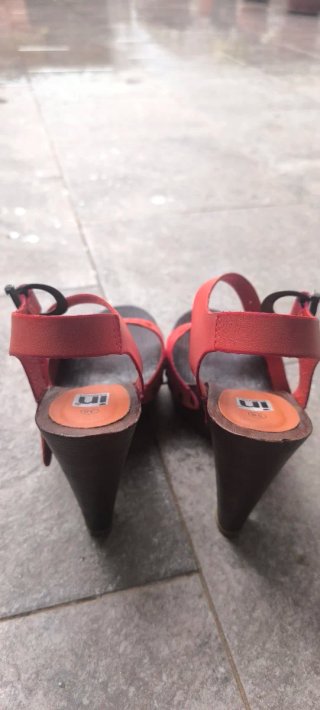 Sandalias rojas In Extenso Talla 38