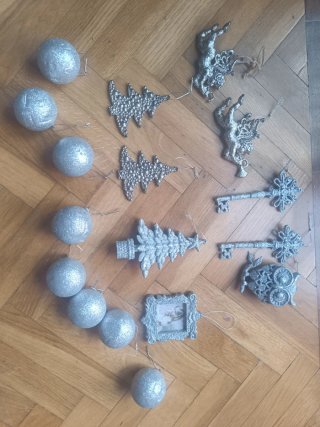 Lote 16 adornos navideños plata purpurina