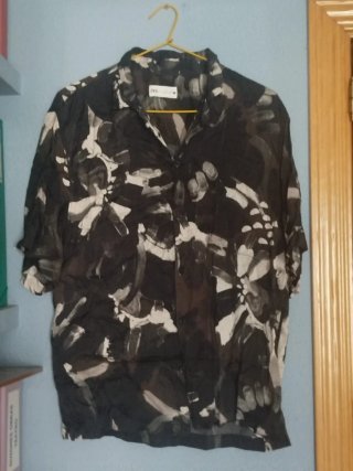 Camisas variadas de manga corta