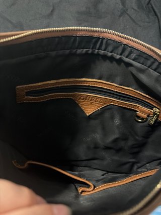 Bolso de piel Guess marrón