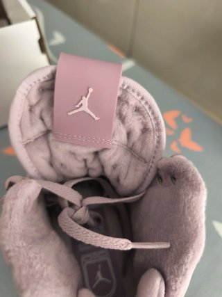 Jordan 1 Acclimate Plum Fog White 40