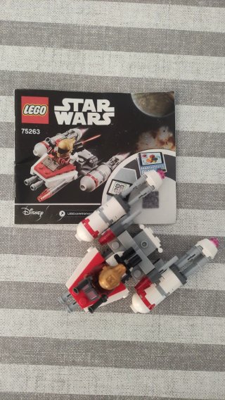 Lego Star Wars - Resistance Y-Wing Microfighter
