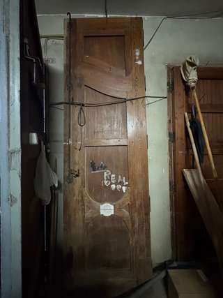 Puerta de madera antigua