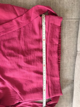 Falda midi/larga asimétrica volantes lazo