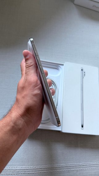 iPhone 17 Air 256GB Plata Casi Nuevo