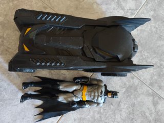 Muñecos Marvel: Batman y Batmovil, Spiderman, Hulk