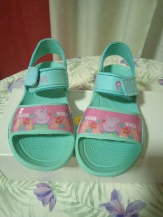 Sandalias Peppa Pig niña azul y rosa