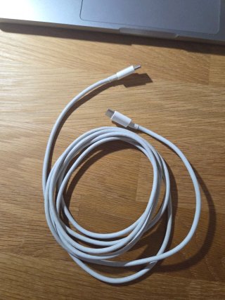 Cargador Apple 61W USB-C + Cable 2m