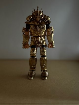 Caballero del Zodiaco Aries Dorado