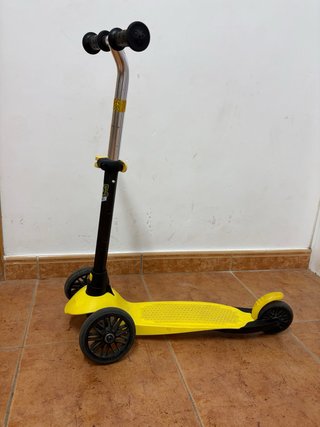 Patinete Oxelo 3 Ruedas Amarillo
