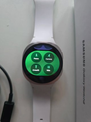 Samsung Galaxy Watch 8 de 44mm + 7 correas
