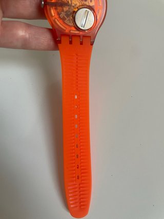 Reloj Swatch Swiss naranja