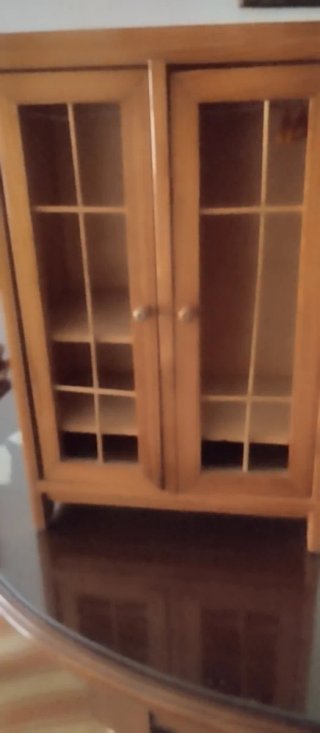 Armario de madera para juguetes