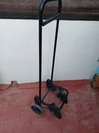 Soporte carro 4 ruedas plegable