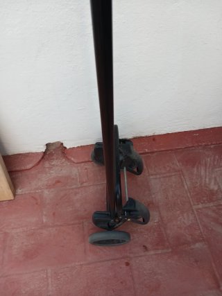 Soporte carro 4 ruedas plegable