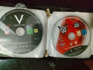 PS3 Super Slim + 3 Mandos + Estuche con 20 Juegos