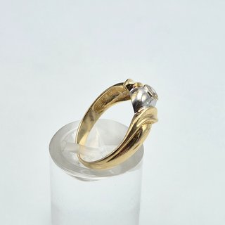 Solitario oro Bicolor de 18k Diamante. 3.52g T-14