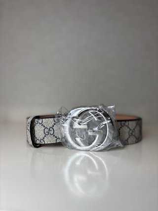 Cinturón estilo Gucci GG Supreme