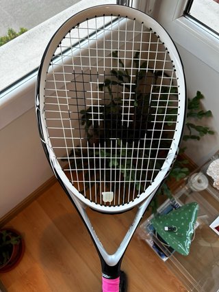 Raqueta Wilson W2 Black Whisper 253g Frontenis