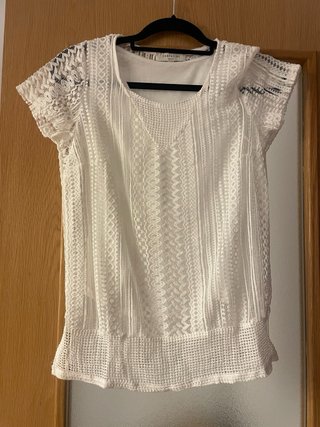 Camiseta blanca encaje
