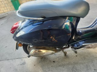 Vespa Primavera 49cc 2T Azul marino