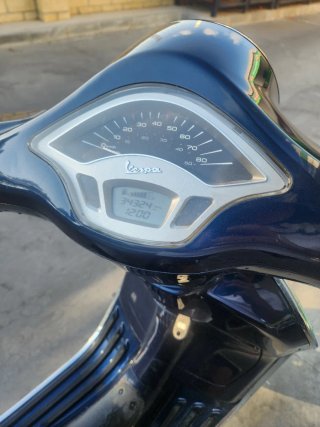 Vespa Primavera 49cc 2T Azul marino