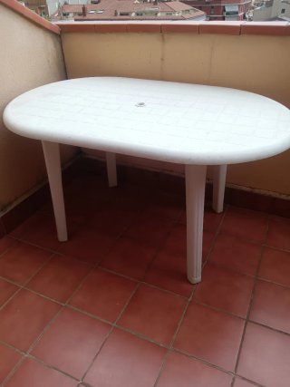 Mesa terraza o jardín