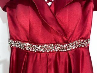 Vestido de fiesta rojo