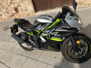 Se vende kawasaki ninja performace 125