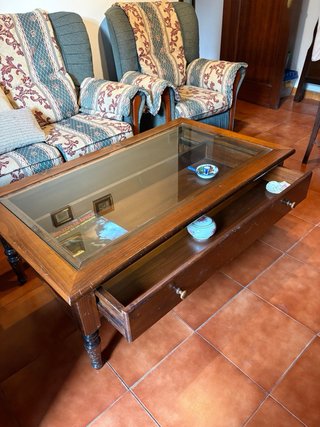 Mesa de madera de centro
