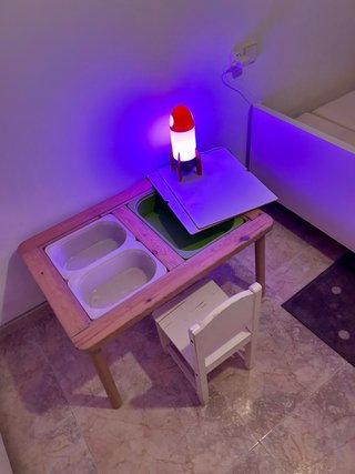 Mesa infantil IKEA madera
