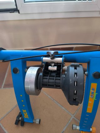 Rodillo Tacx Flow T2200 para bicicleta