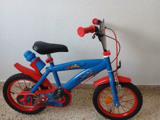 Bicicleta Infantil Spiderman Azul y Roja
