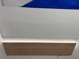 Cabecero LED