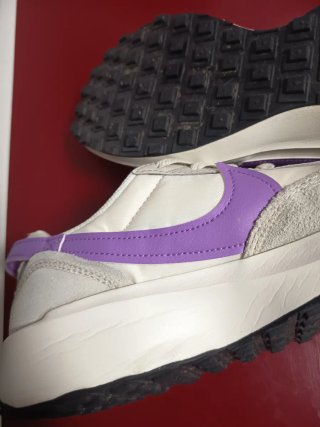 Zapatillas Nike Blanco y Morado