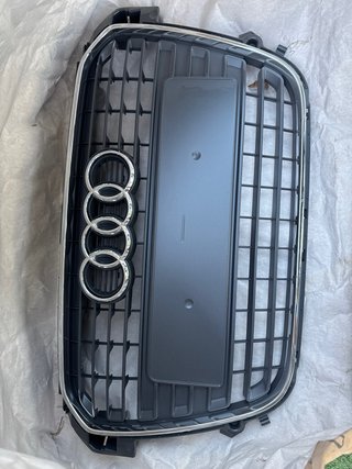 REJILLA CENTRAL AUDI A1 SLINE