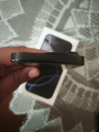 iPhone 16 pro