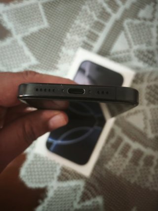 iPhone 16 pro