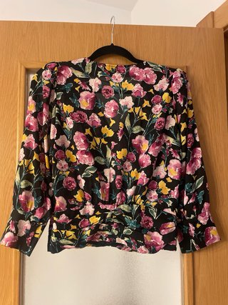 Blusa floral manga larga