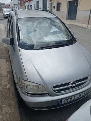 Opel Zafira 2005