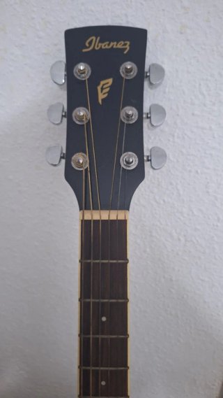 Marca: Ibanez guitarra electro acustica